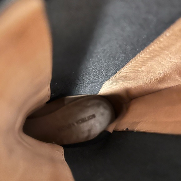 NWT Bottega Lug Sole Boots - Sz 38 with Box and dustbag - Picture 4 of 9